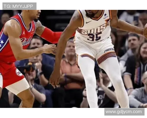 2020年视频直播勇士与快船激战回顾精彩瞬间与赛场亮点分析