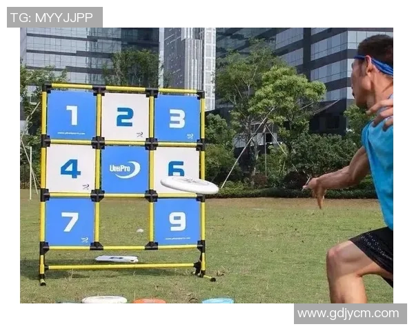 飞盘竞技新风潮：探秘广州飞盘队的战术反击与团队协作MBA